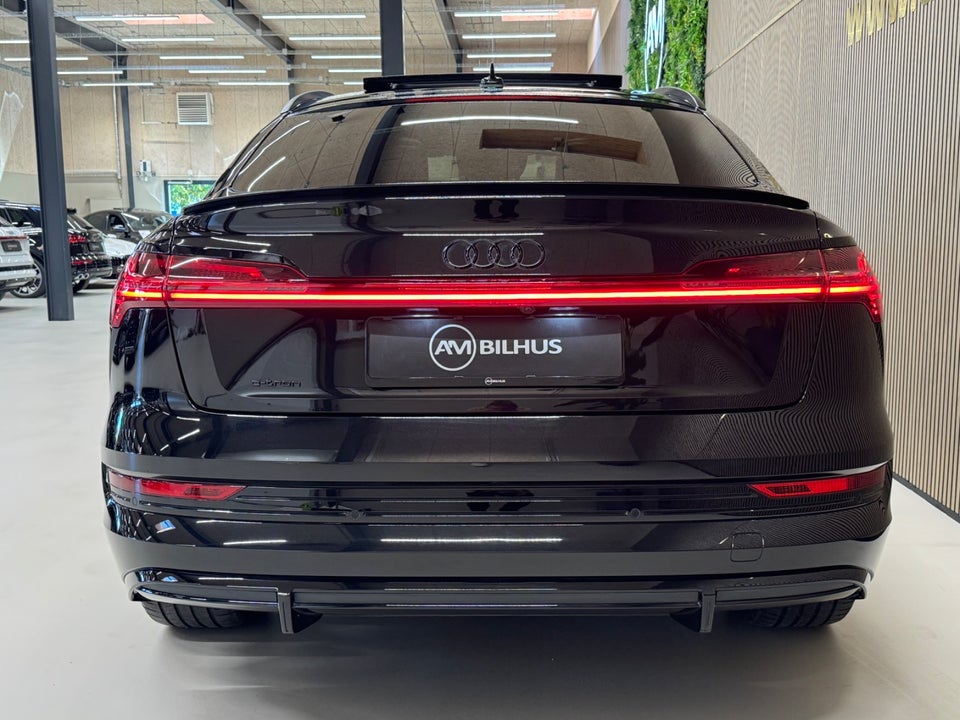 Audi e-tron 55 Black Edition Sportback quattro 5d