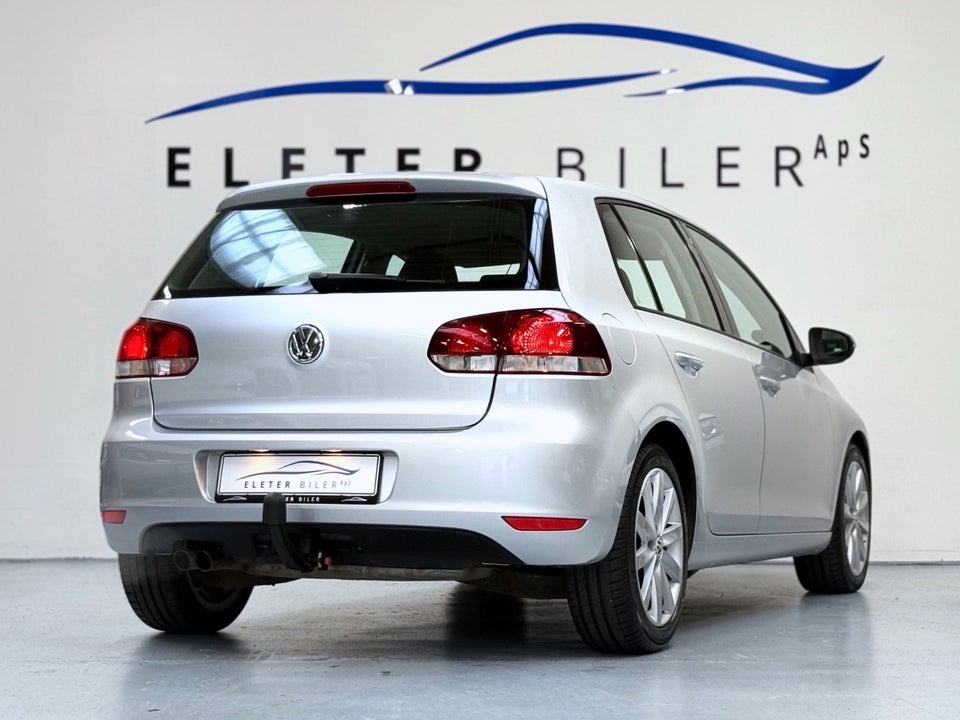 VW Golf VI 2,0 TDi 140 Highline DSG 5d