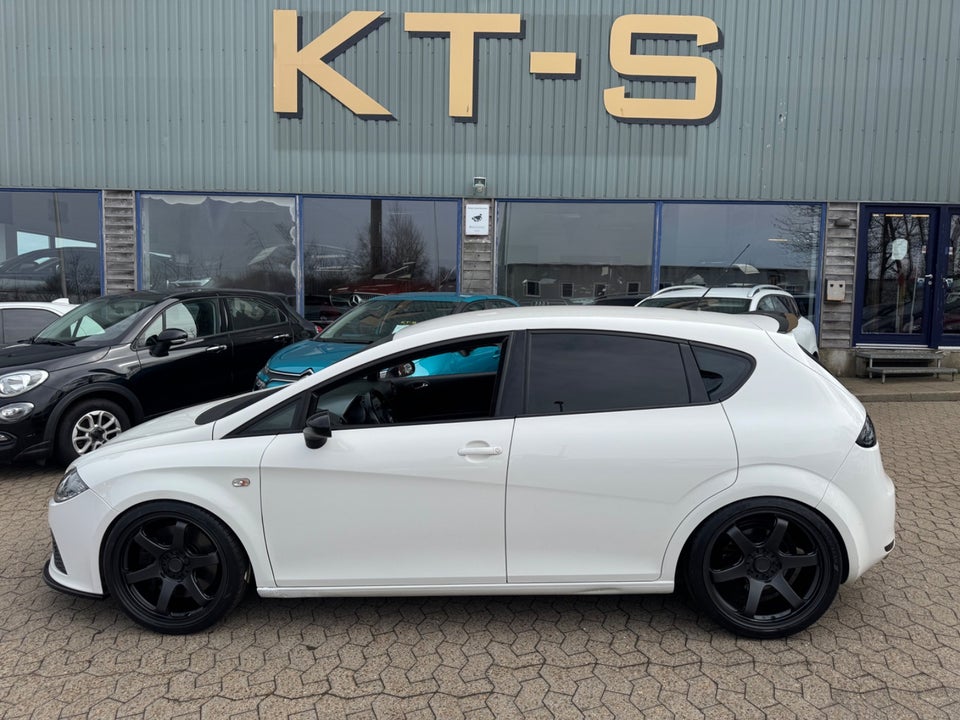 Seat Leon 2,0 TSi Cupra Van 5d