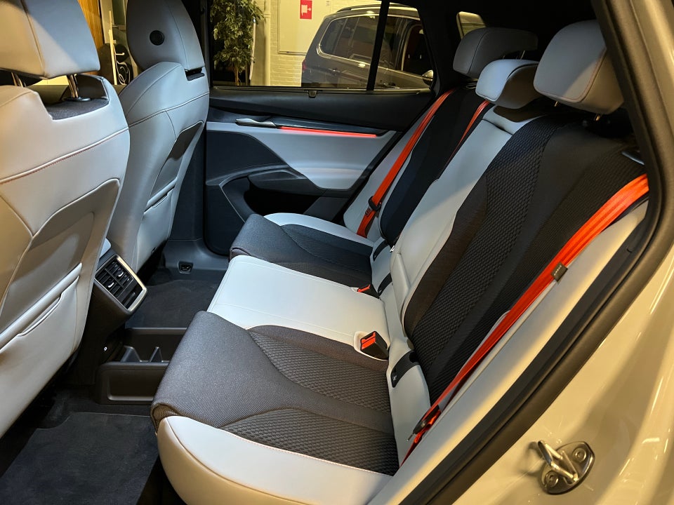 Skoda Elroq 85 iV Lodge Maxx 5d