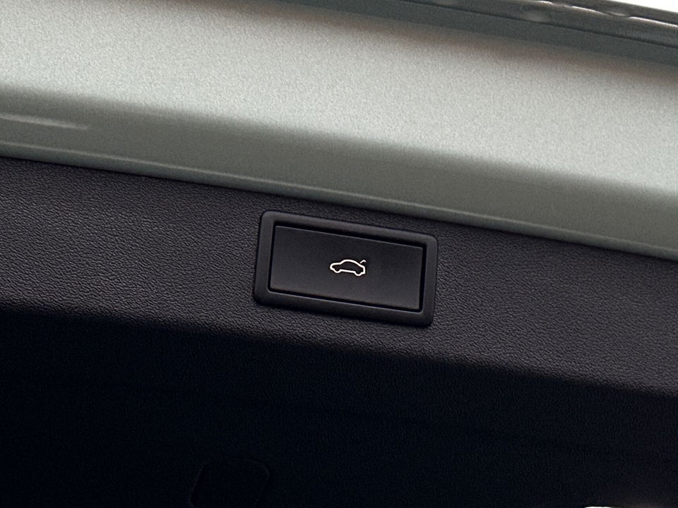 Skoda Enyaq 80 iV Selection Lounge 5d