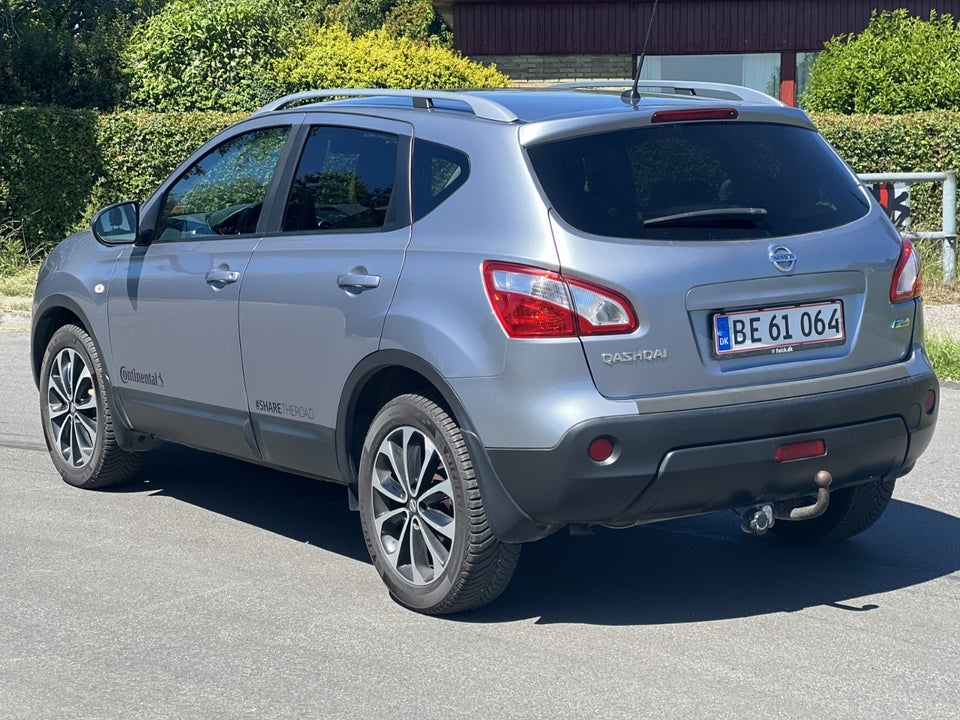 Nissan Qashqai 1,6 dCi Tekna 5d