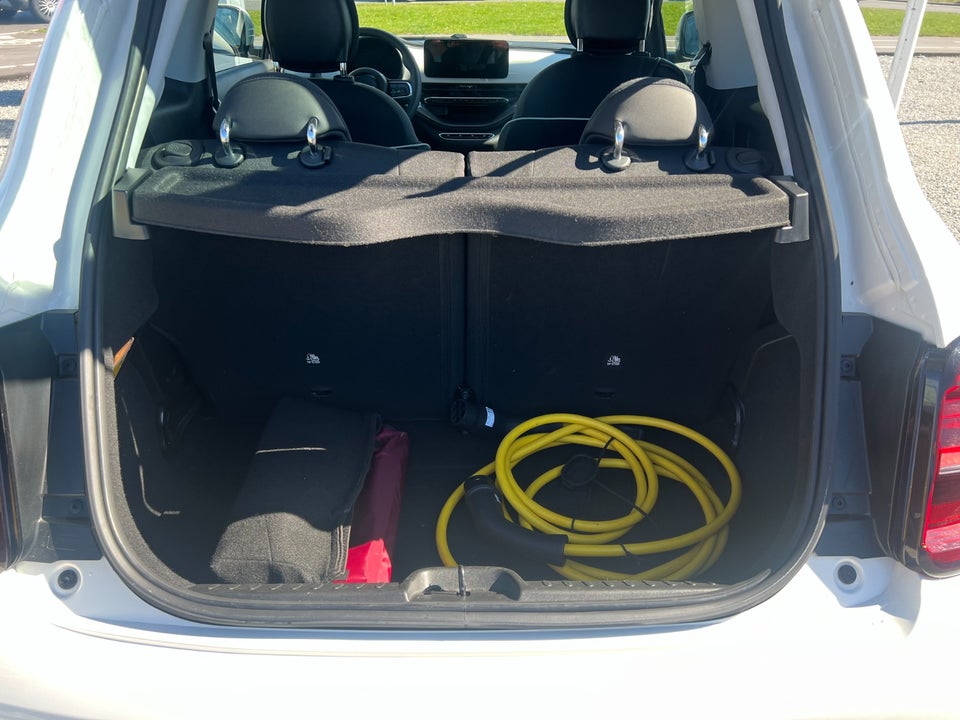 Fiat 500e 42 Icon 3+1 4d