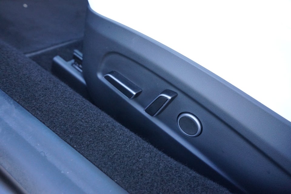 Tesla Model 3 RWD 4d