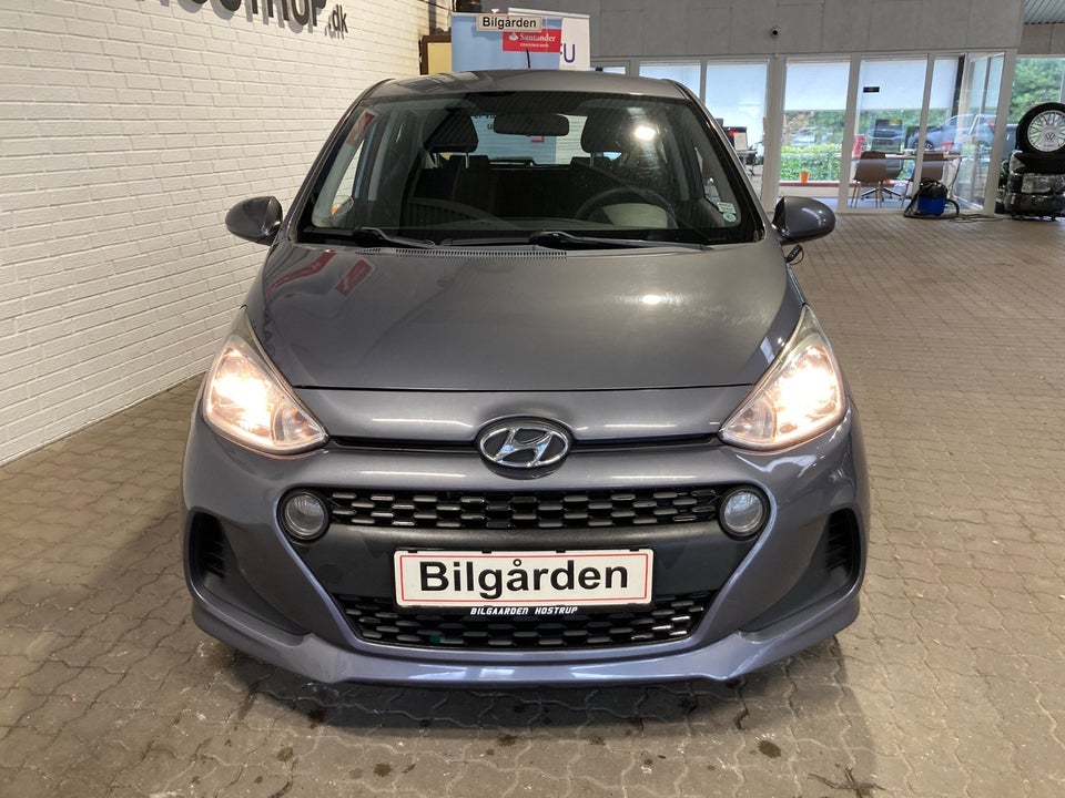 Hyundai i10 1,0 Touch 5d