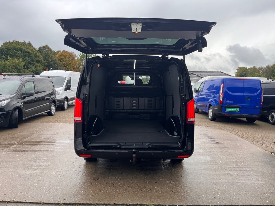 Mercedes Vito 114 2,0 CDi Kassevogn aut. L RWD