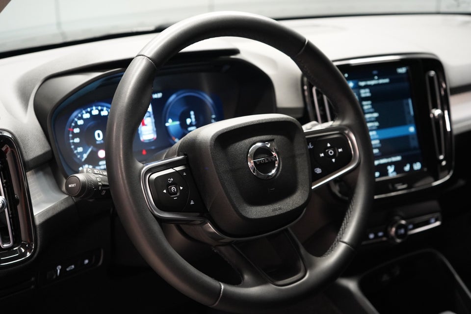 Volvo XC40 1,5 T4 ReCharge Inscription aut. 5d