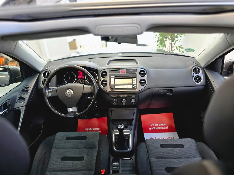VW Tiguan 2,0 TDi 140 Sport & Style 4Motion 5d