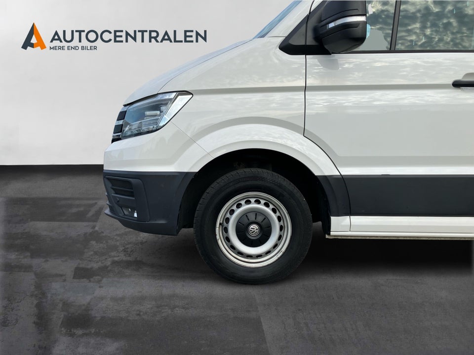 VW Crafter 35 2,0 TDi 177 Kassevogn L3H3 aut.