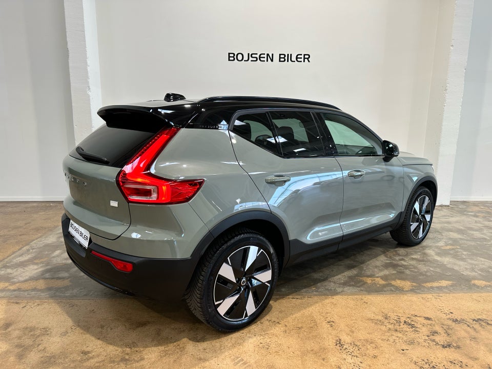 Volvo XC40 ReCharge Extended Range Plus 5d