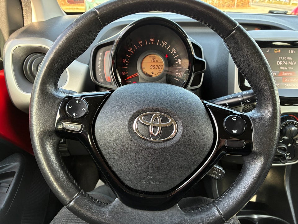Toyota Aygo 1,0 VVT-i x-sky 5d