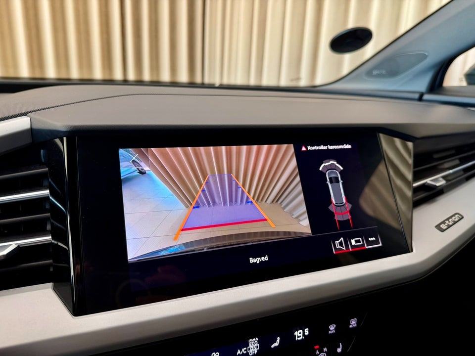 Audi Q4 e-tron 40 Attitude S-line 5d