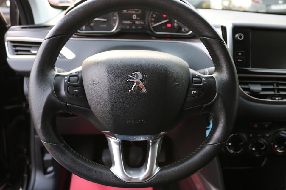 Peugeot 2008 1,2 VTi 82 Motion+ 5d