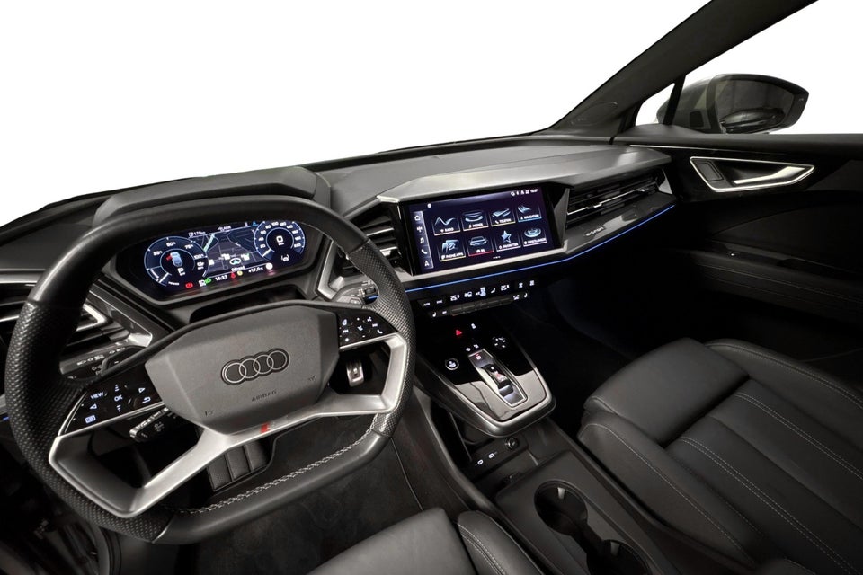 Audi Q4 e-tron 55 S-line quattro 5d