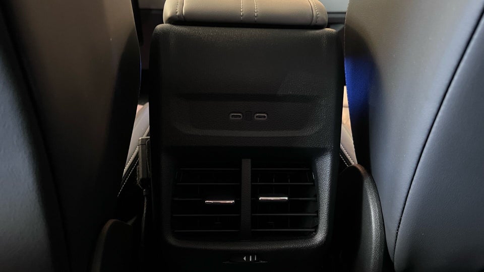 Ford Explorer 77 Premium Extended Range 5d