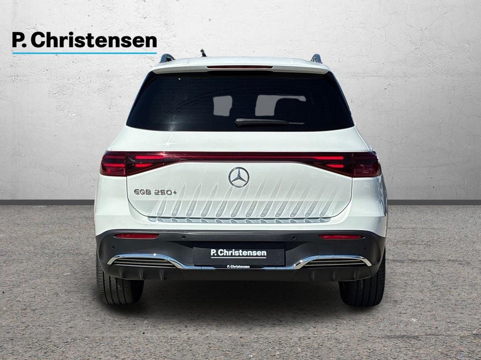 Mercedes EQB250+ AMG Advance 5d