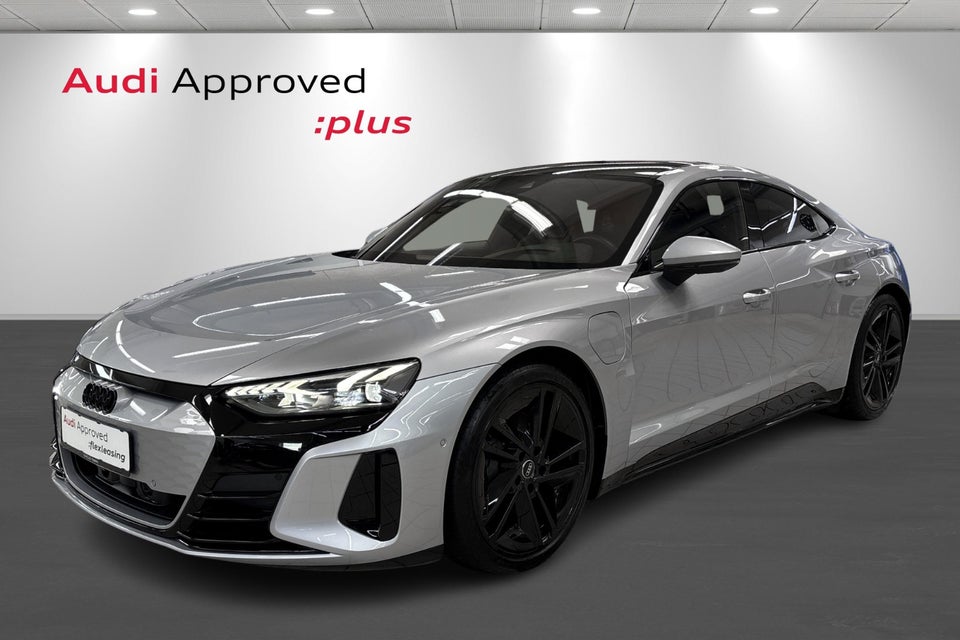 Audi e-tron GT pro quattro 4d