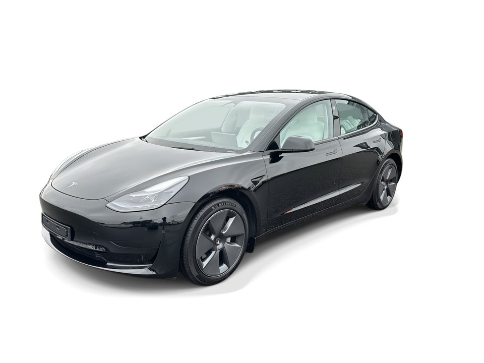 Tesla Model 3 RWD 4d