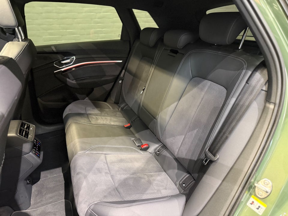 Audi e-tron 55 S-line quattro 5d