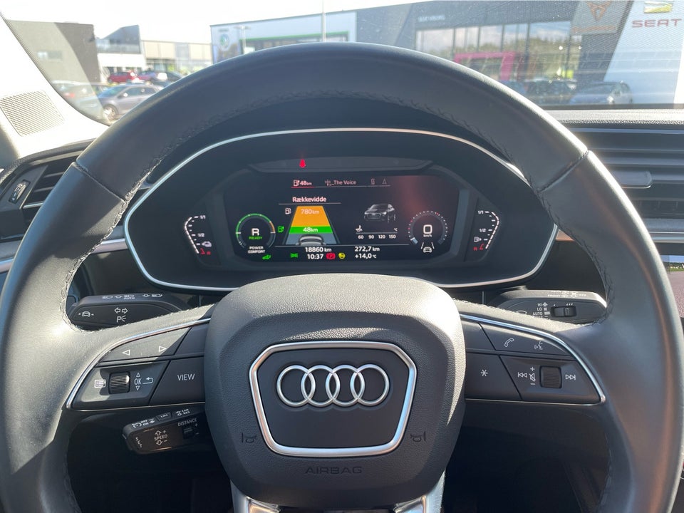 Audi Q3 45 TFSi e Attitude+ Sportback S-tr. 5d