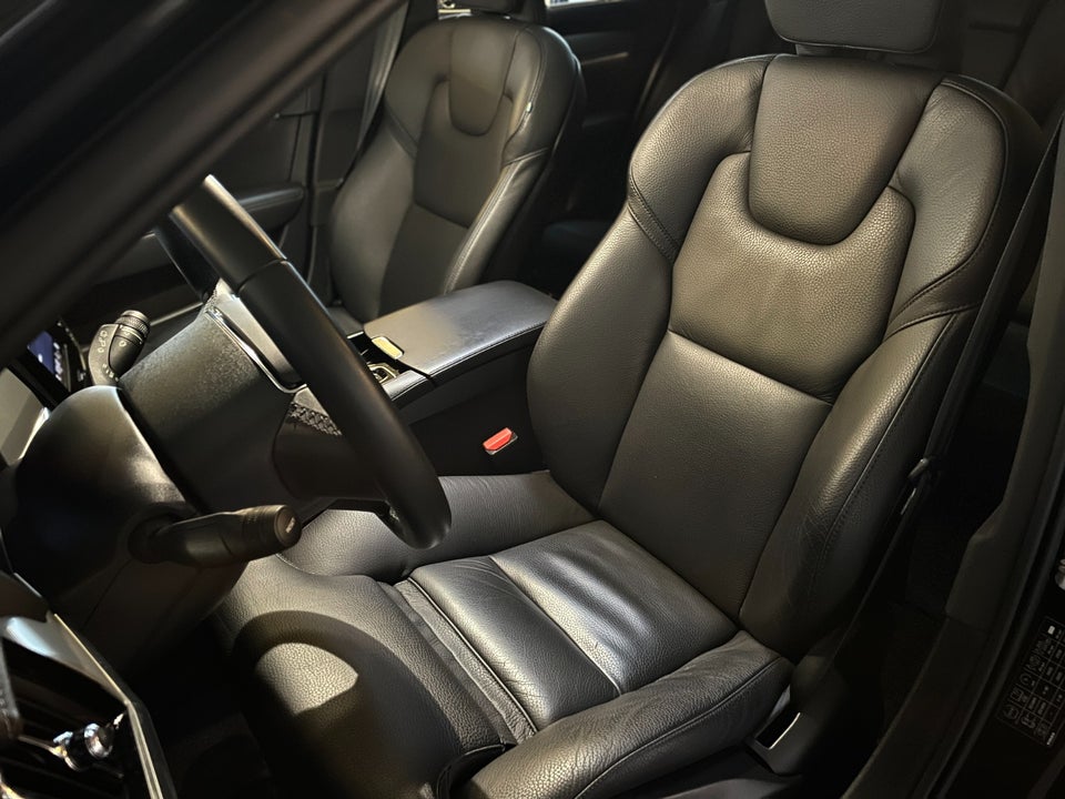 Volvo V90 2,0 T6 ReCharge Plus Dark aut. AWD 5d
