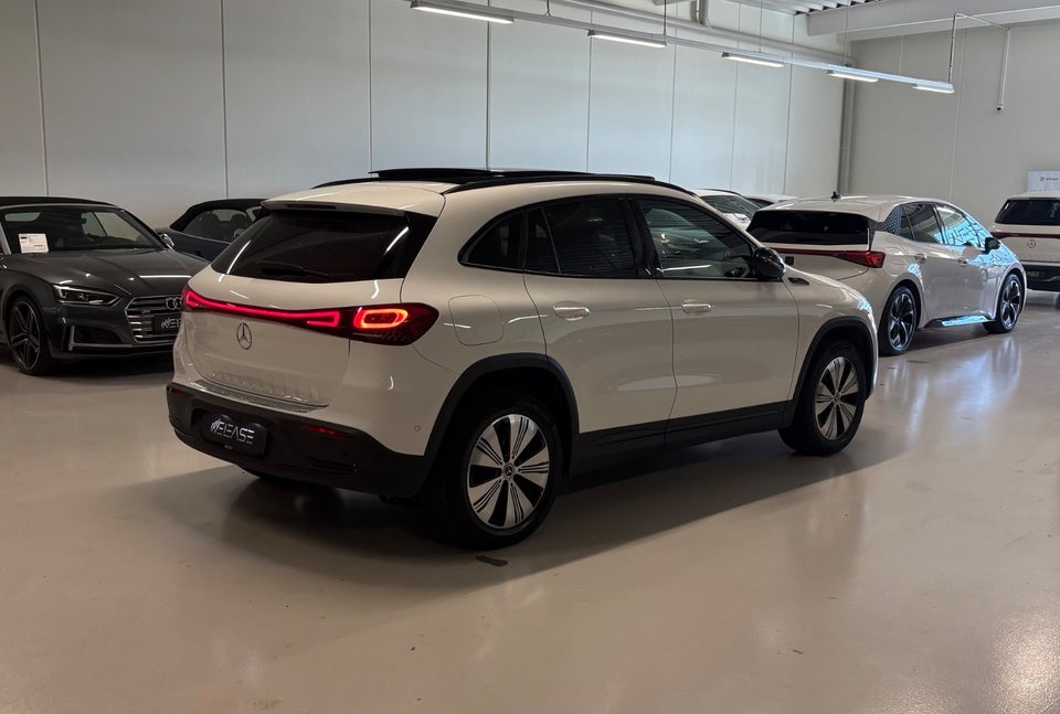 Mercedes EQA250 Progressive 5d