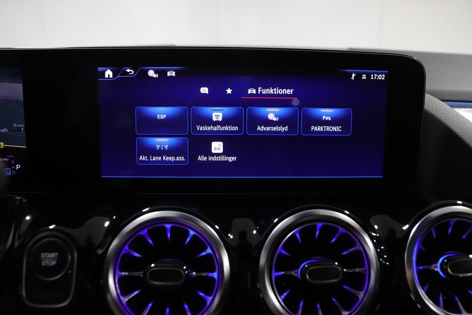 Mercedes EQA300 Progressive 4Matic 5d