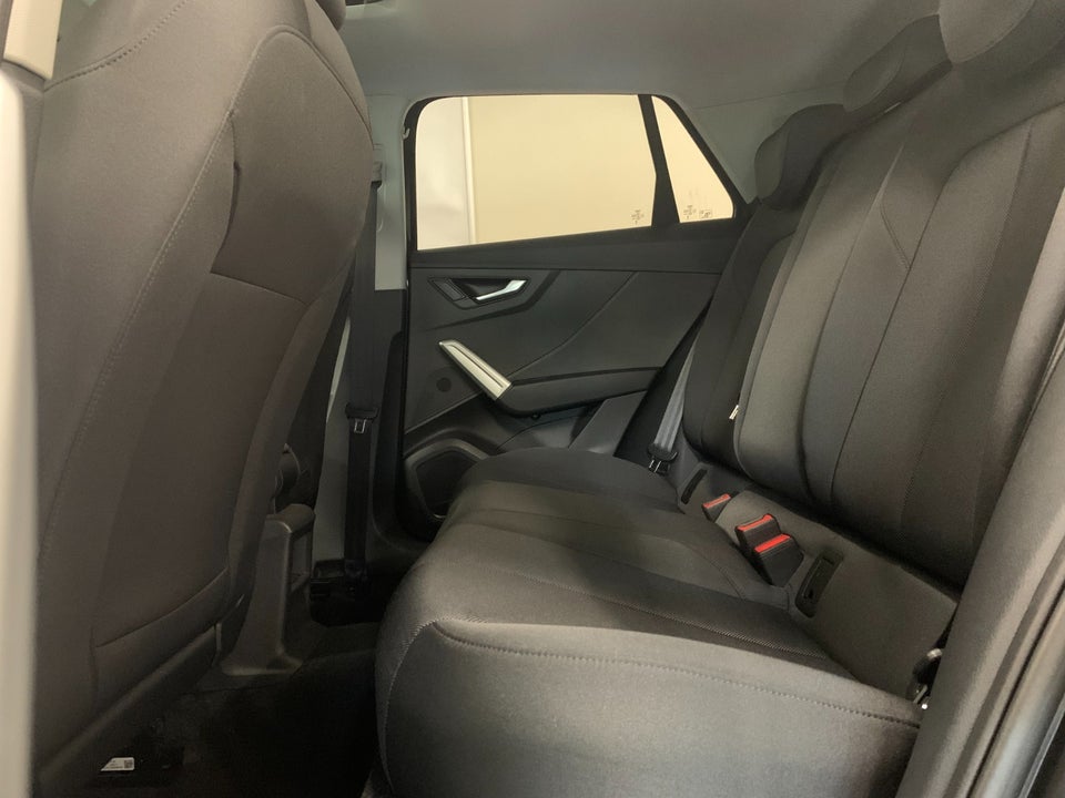 Audi Q2 35 TFSi Prestige S-tr. 5d