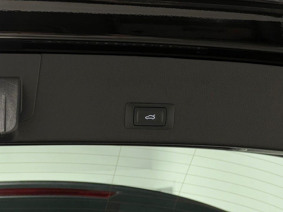 Audi e-tron 50 quattro 5d