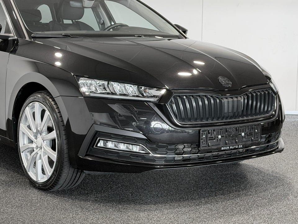 Skoda Octavia 1,4 TSi iV Plus Combi DSG 5d
