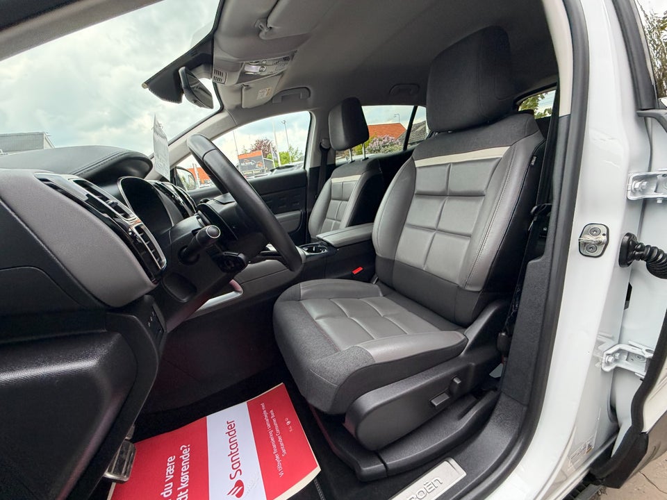 Citroën C5 Aircross 1,6 Hybrid Shine Sport EAT8 5d