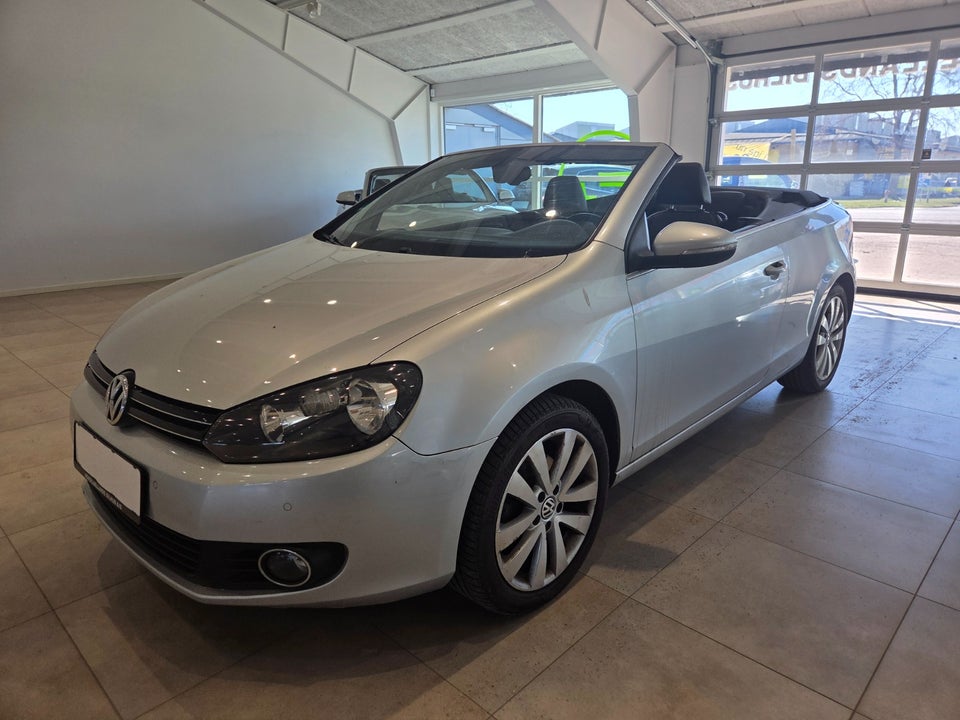 VW Golf VI 1,6 TDi 105 Comfortline Cabriolet 2d