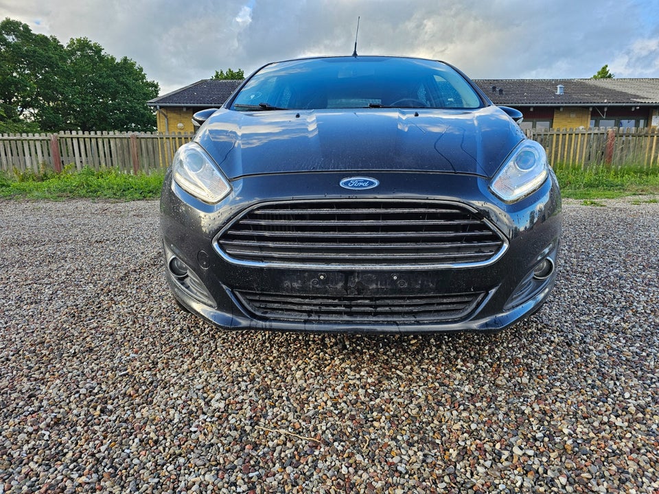 Ford Fiesta 1,6 TDCi 95 Titanium 5d