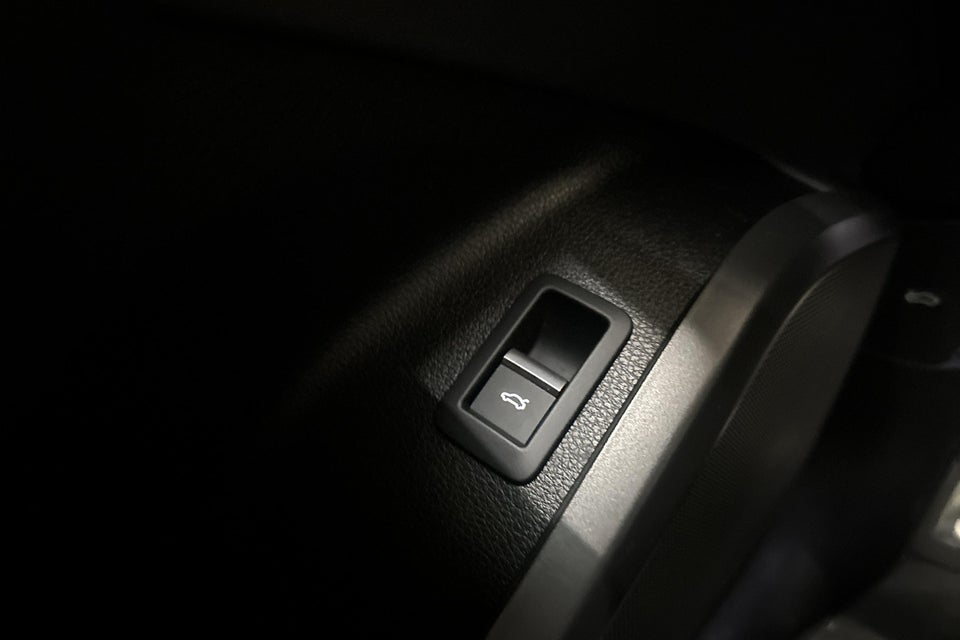 Audi Q5 40 TDi S-line Midnight Edition quattro S-tr. 5d