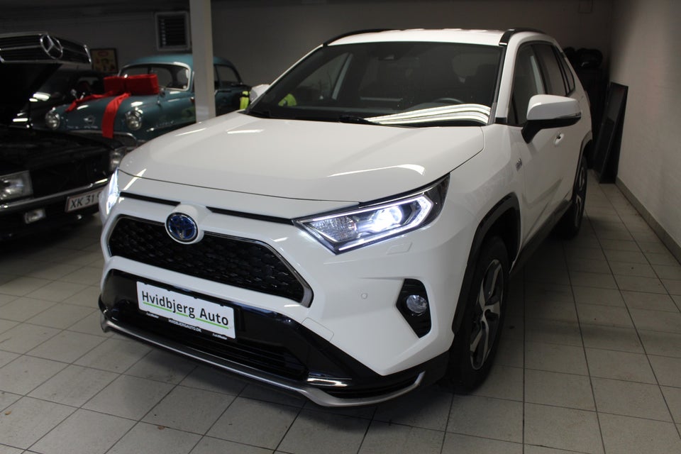 Toyota RAV4 2,5 Plug-in Hybrid H3 AWD-i 5d