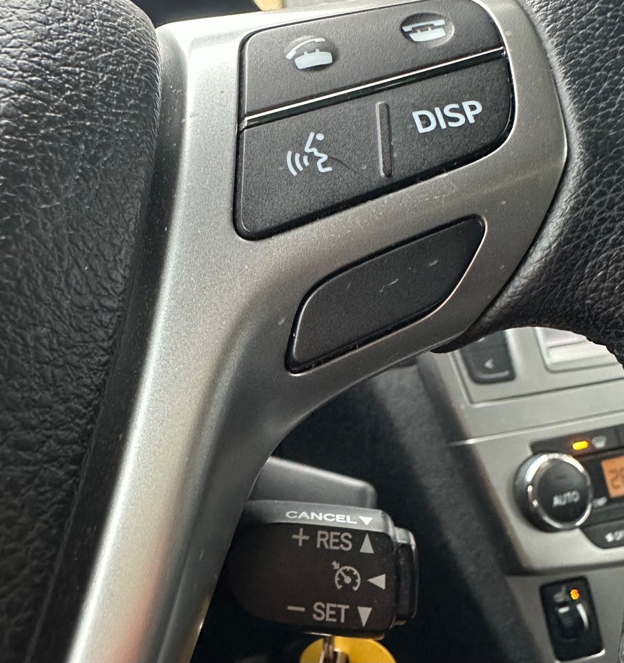 Toyota Avensis 1,8 VVT-i T2 Touch stc. 5d