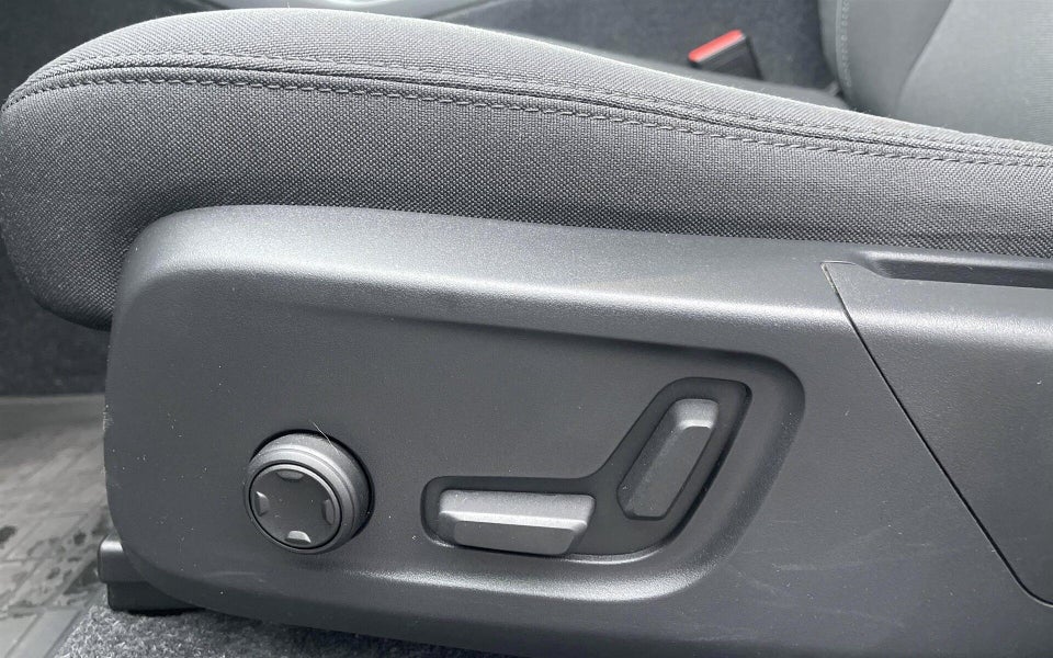 Volvo XC40 ReCharge Extended Range Ultimate 5d