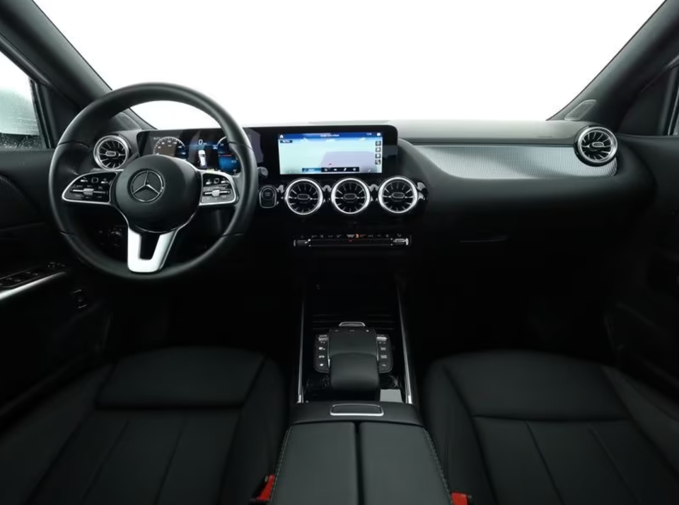 Mercedes EQA250 Progressive 5d