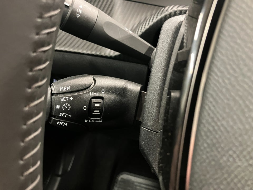 Peugeot e-208 50 Active Pack 5d
