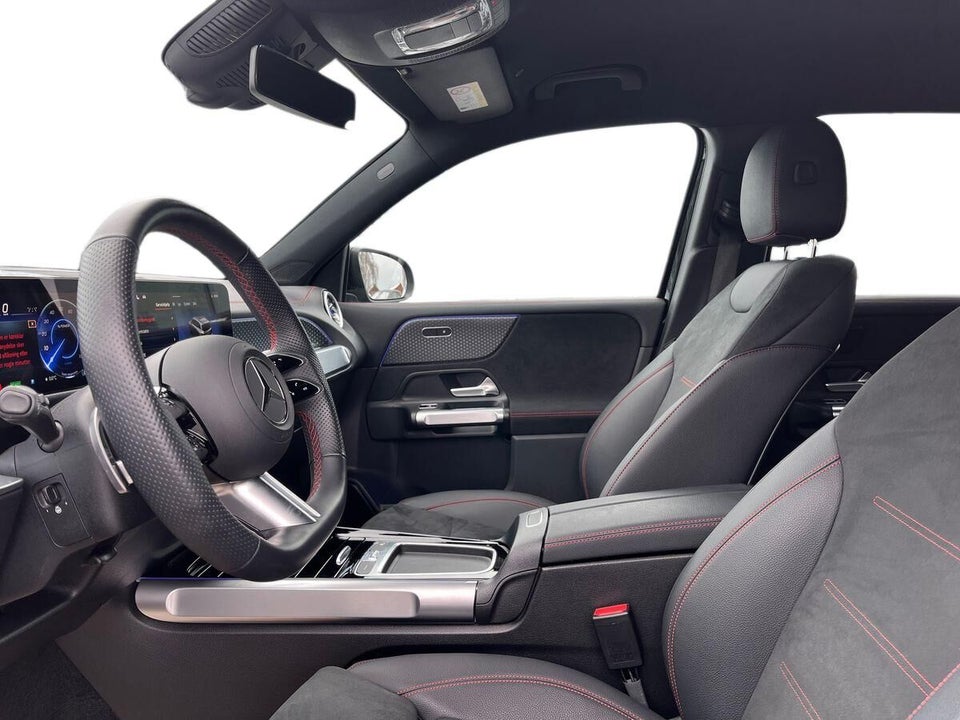 Mercedes EQB300 AMG Line 4Matic 5d