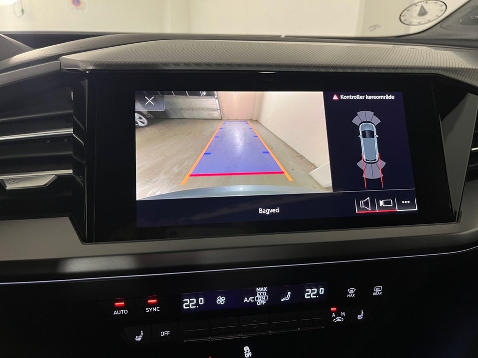 Audi Q4 e-tron 50 S-line quattro 5d