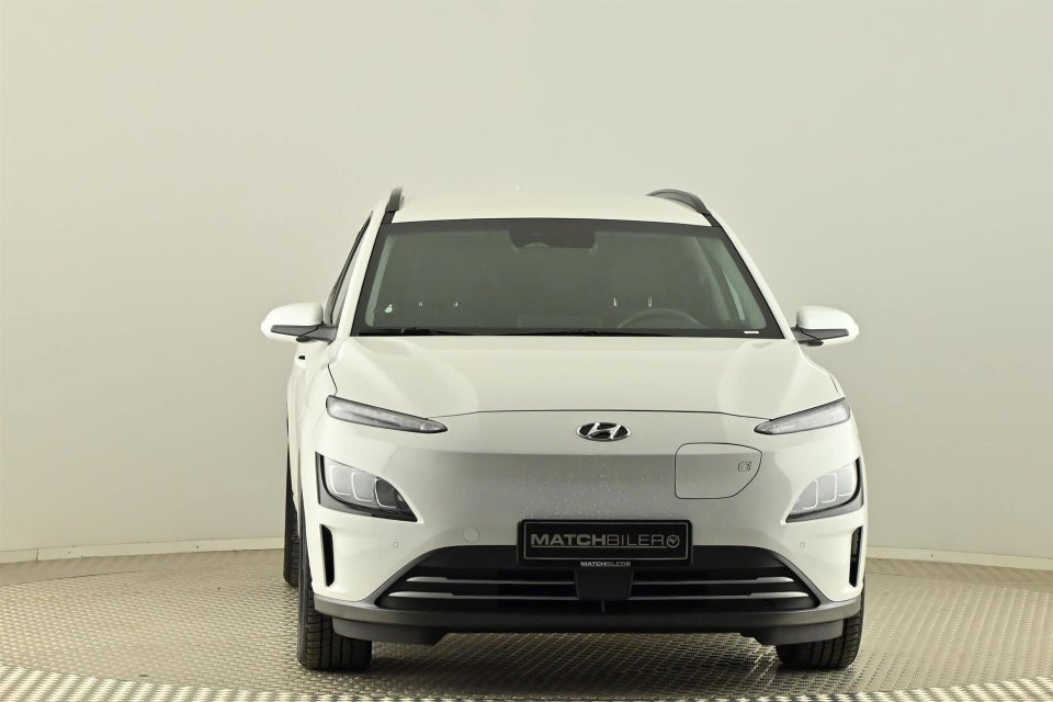 Hyundai Kona 64 EV Essential 5d