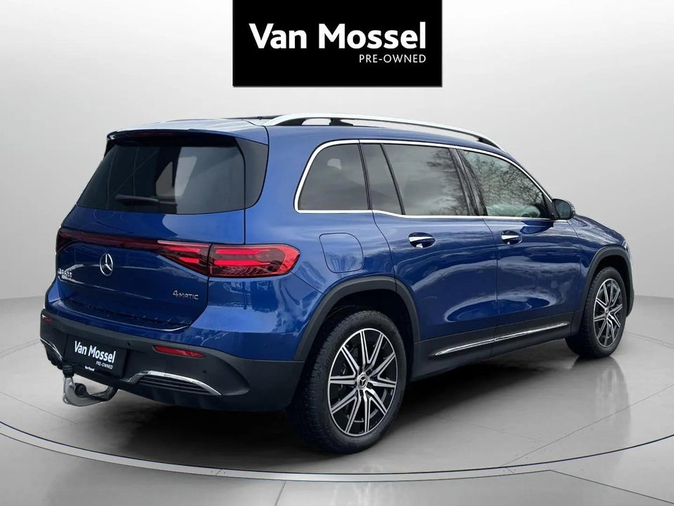 Mercedes EQB300 AMG Line 4Matic 5d