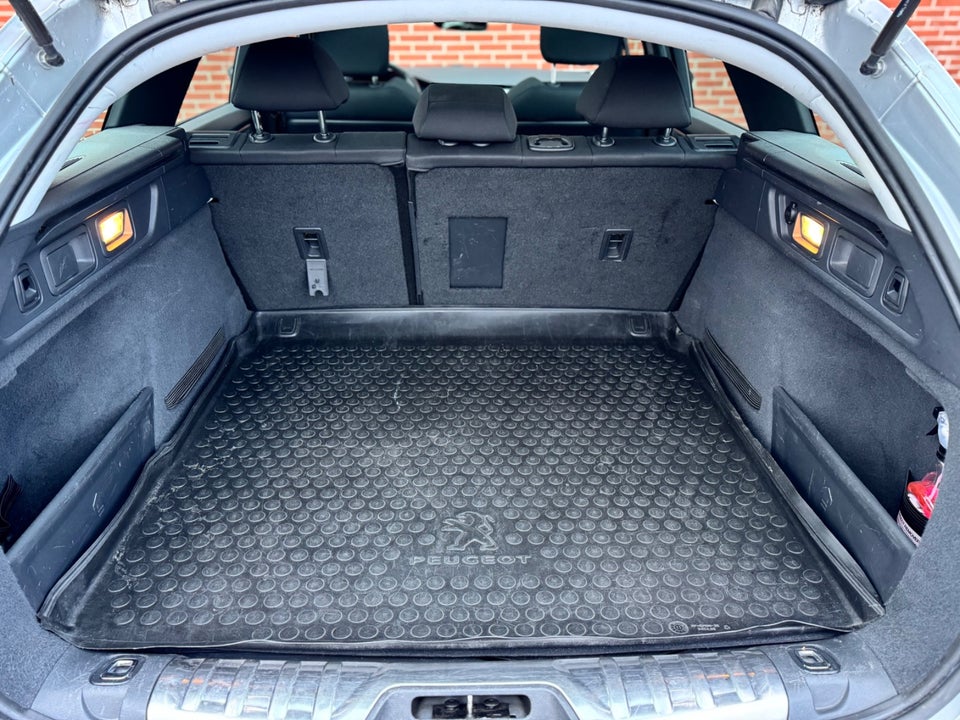 Peugeot 508 1,6 e-HDi 112 Active SW ESG 5d