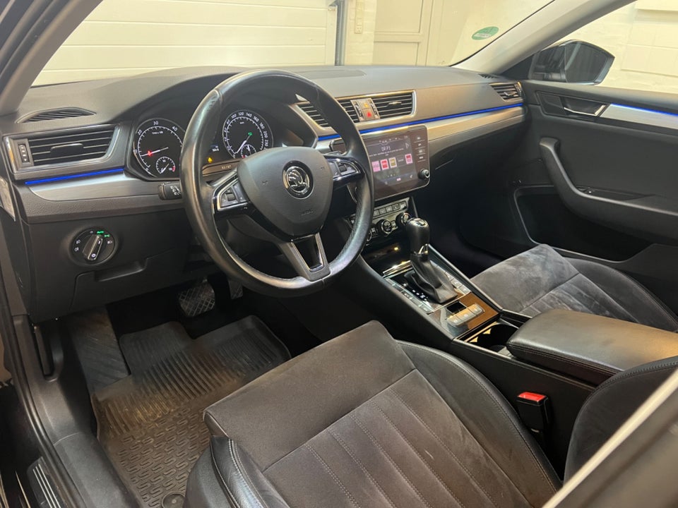 Skoda Superb 2,0 TDi 190 Style Combi DSG 5d
