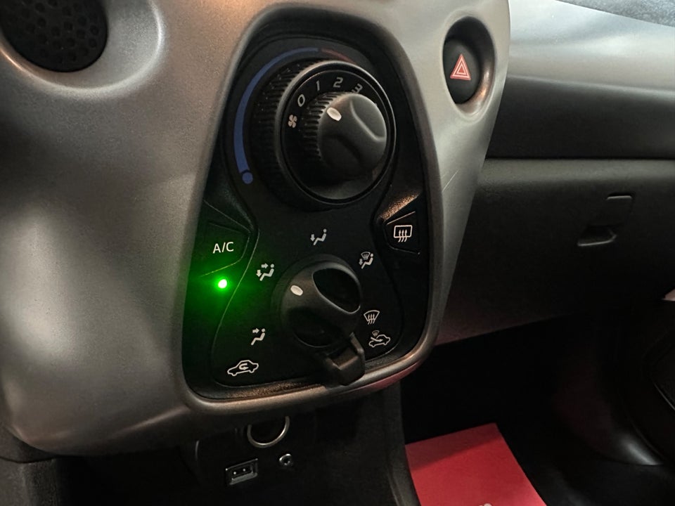 Toyota Aygo 1,0 VVT-i x 5d