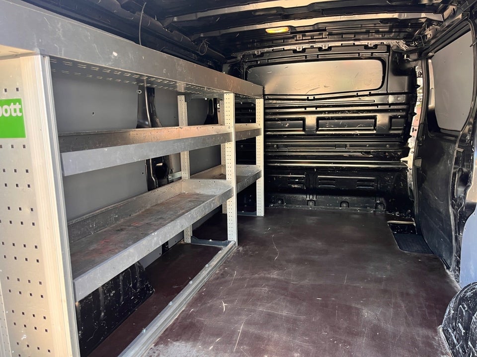 Renault Trafic T29 2,0 dCi 120 L2H1