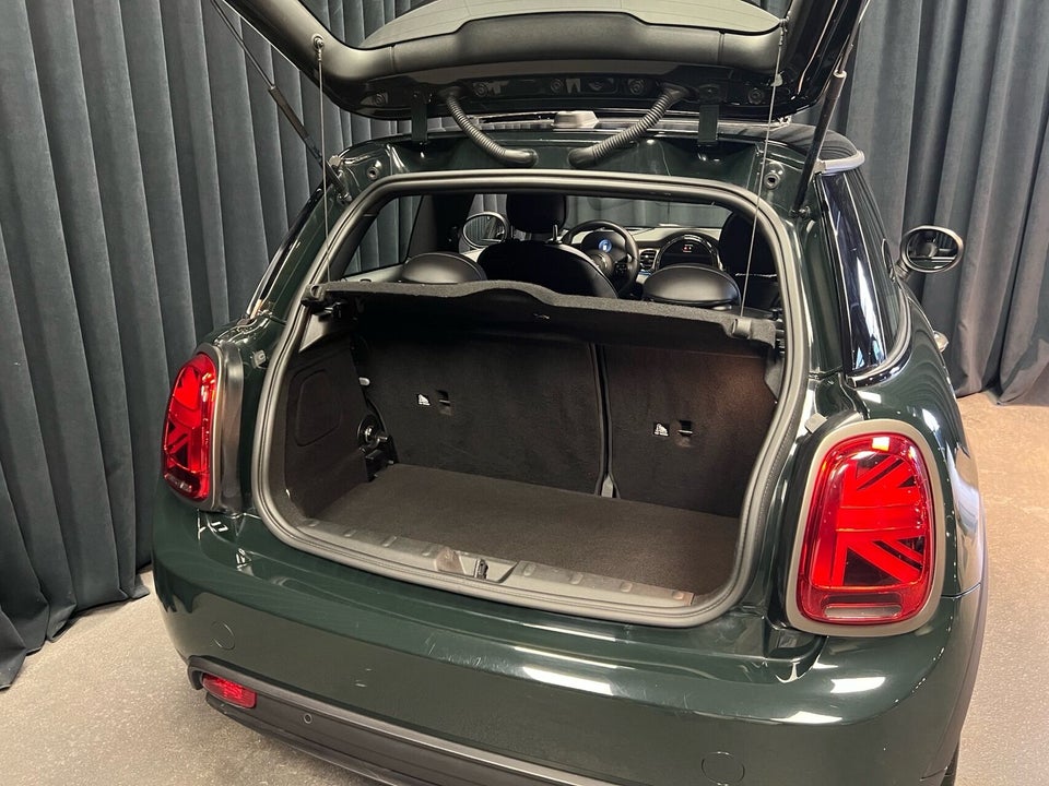 MINI Cooper SE Resolute Edition 3d