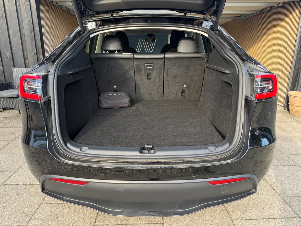 Tesla Model Y Performance AWD 5d