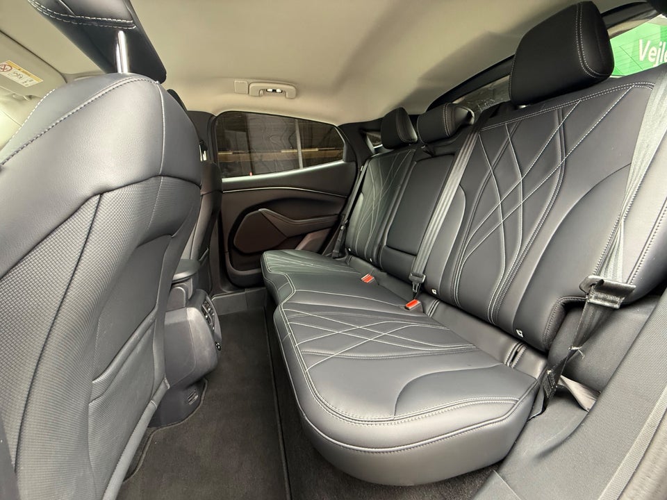 Ford Mustang Mach-E 98 Extended Range 5d